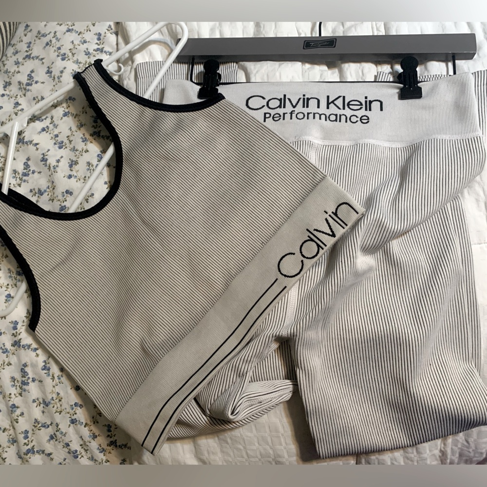 Womens Calvin Klein performance leggings and sports bra.
